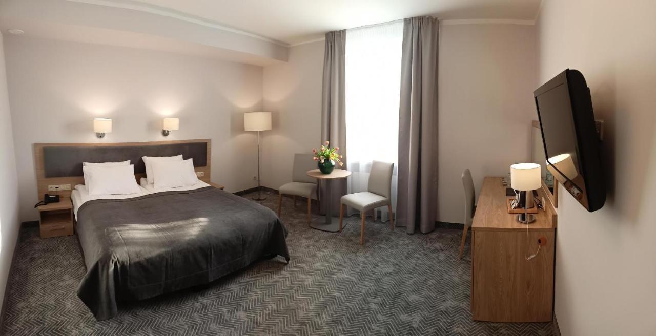 Hotel Gromada 코잘린 외부 사진