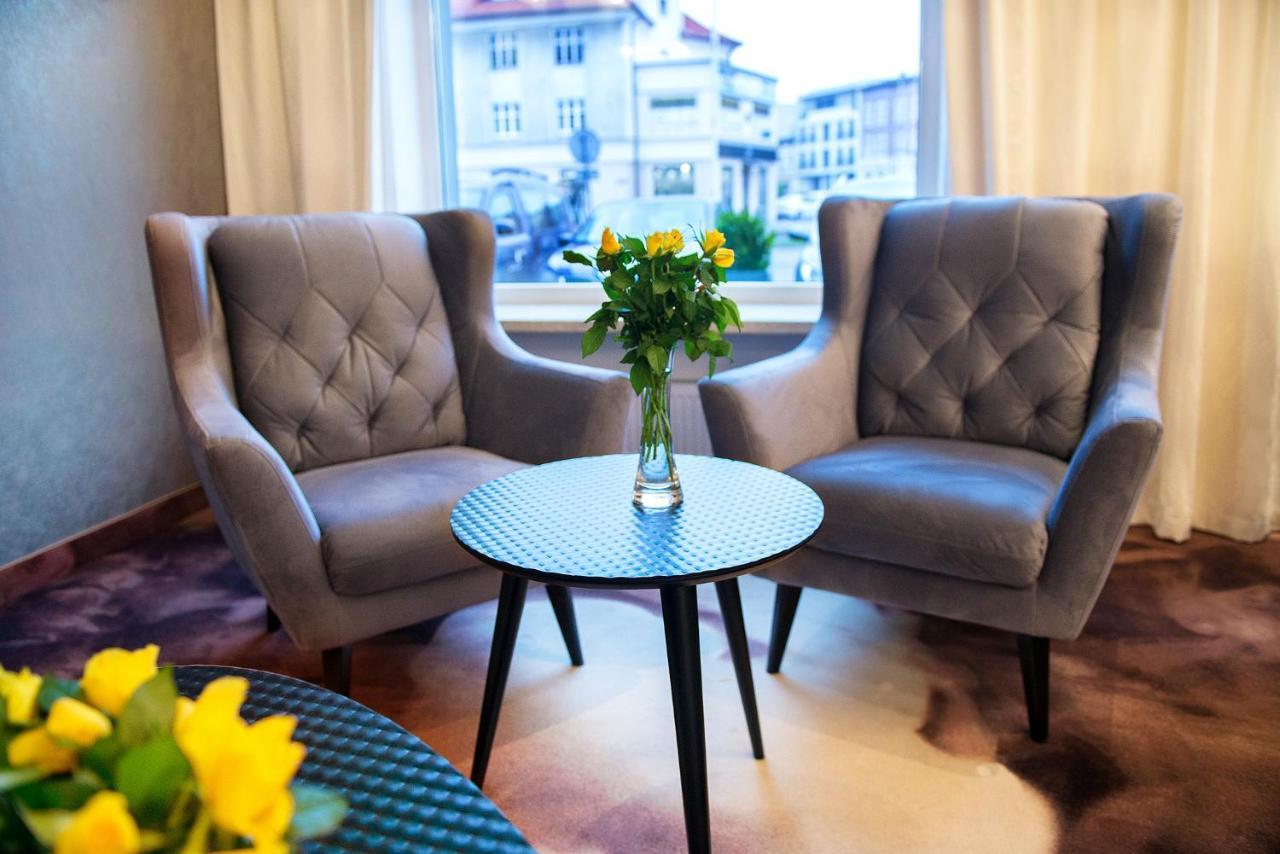 Hotel Gromada 코잘린 외부 사진